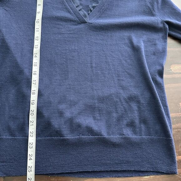 J.Crew M Merino Wool V-Neck ruffle long sleeves pullover Sweater - Picture 9 of 12